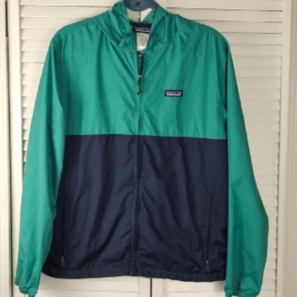 Patagonia Mens Green Navy Light & Variable Hoody Medium